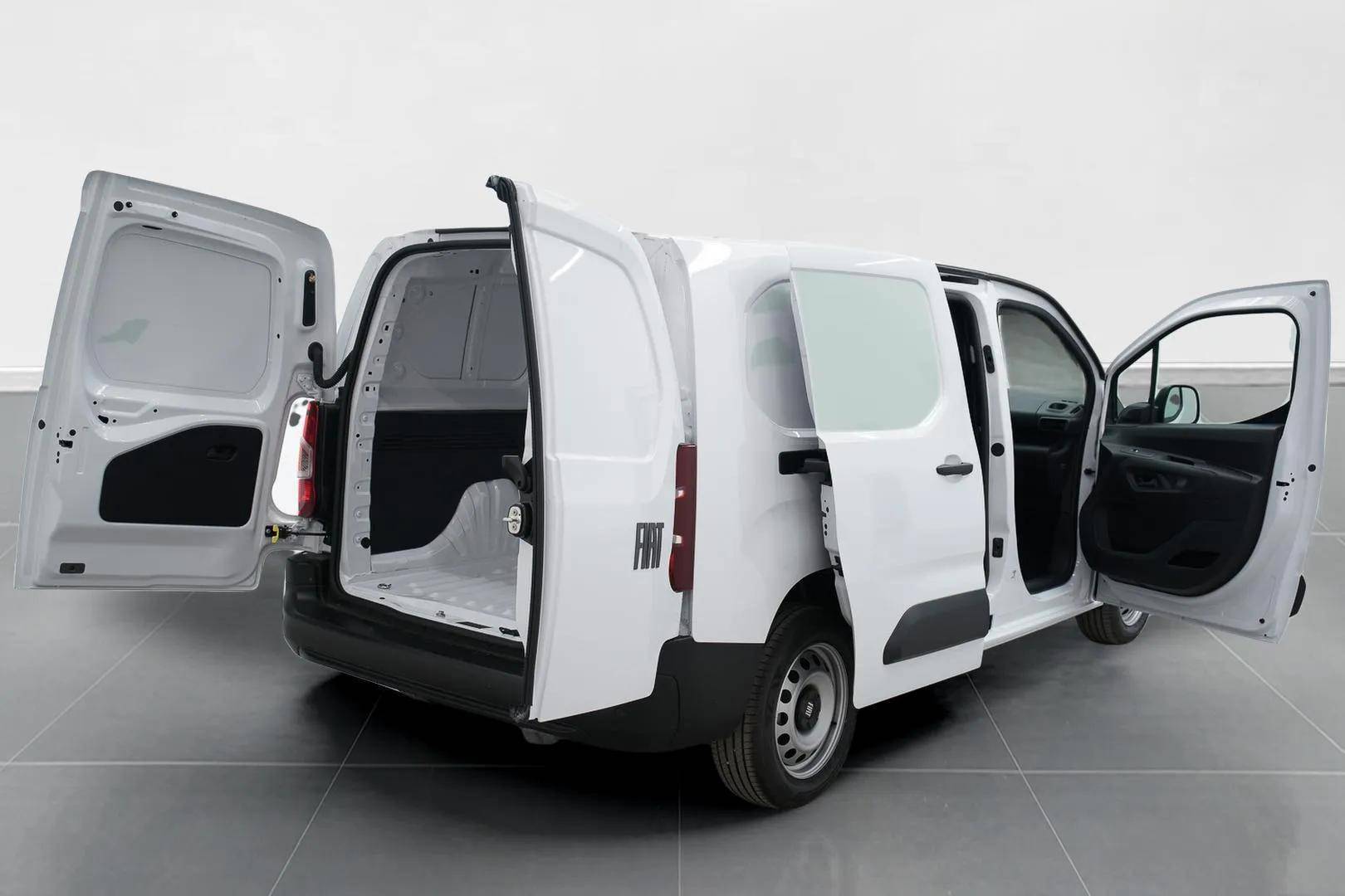FIAT Doblo Cargo - Foto 10
