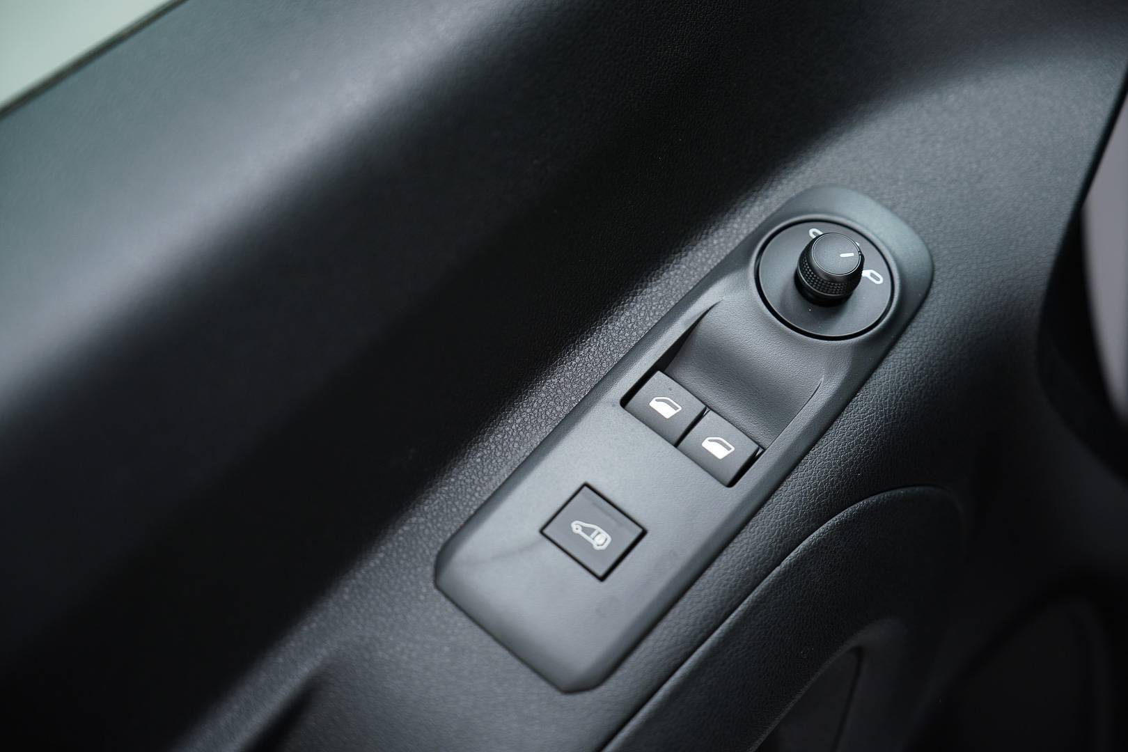 FIAT Doblo Cargo - Foto 11