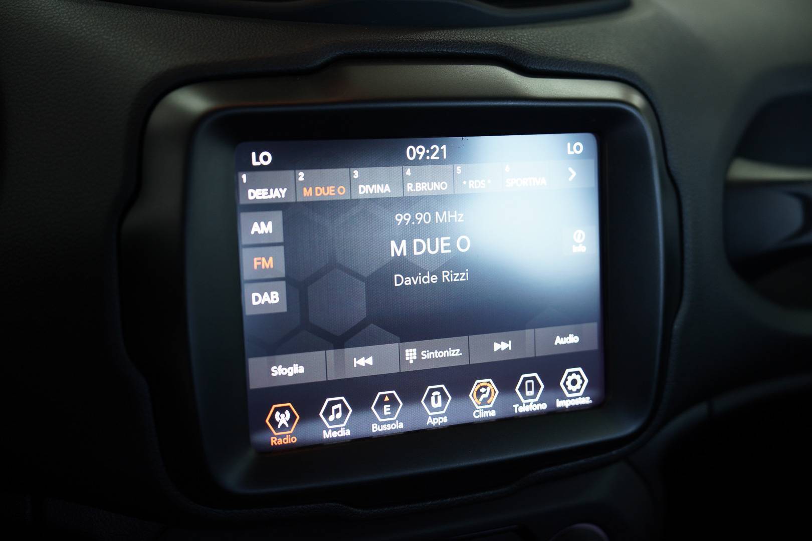 JEEP Renegade - Foto 16