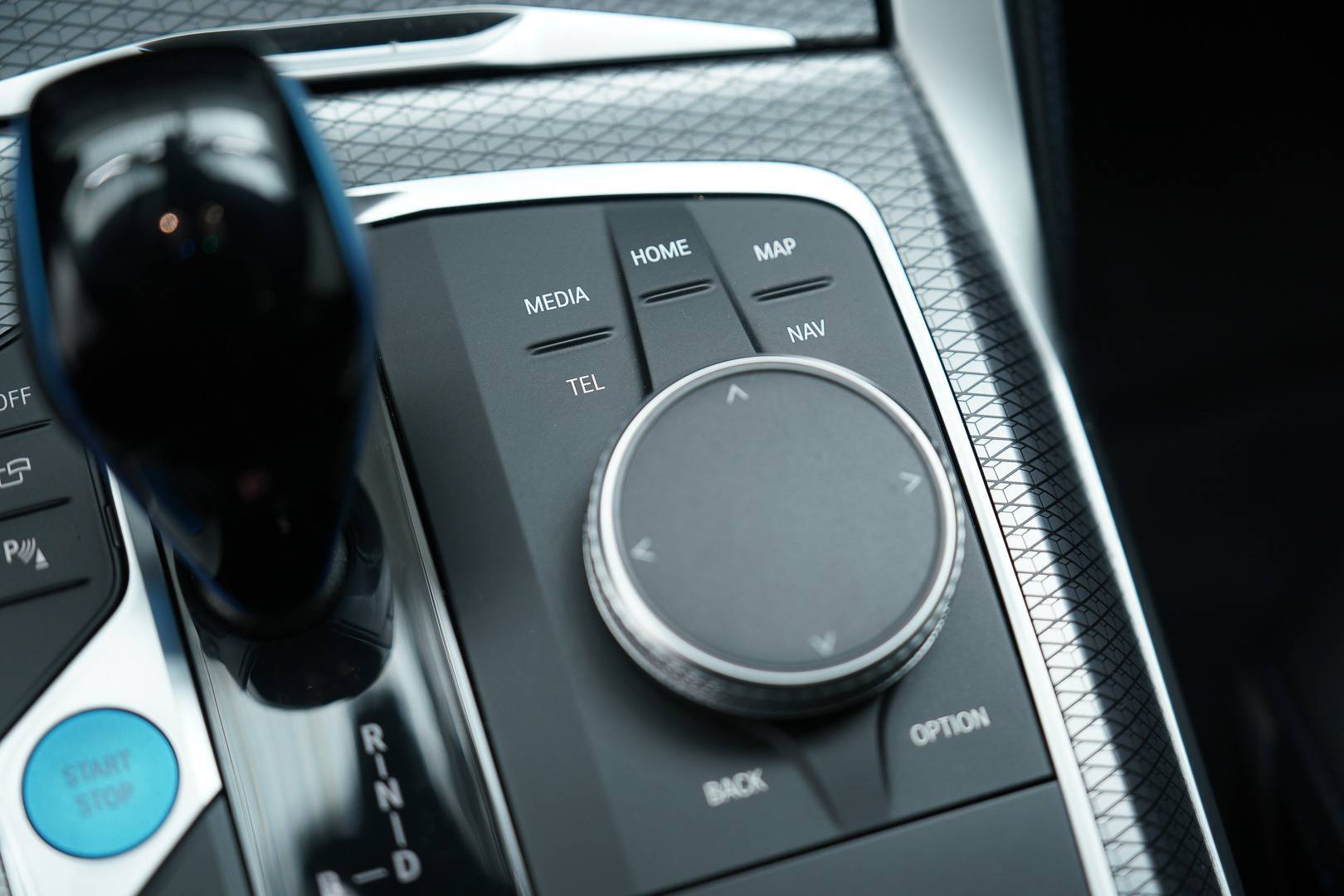 BMW i4 - Foto 20