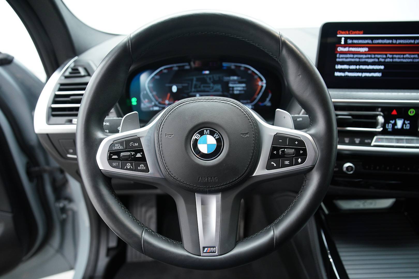 BMW X4 - Foto 11
