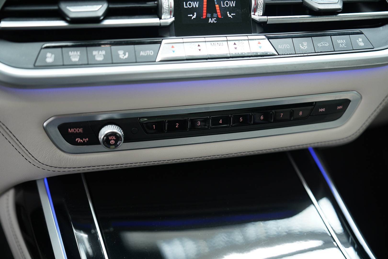 BMW X7 - Foto 18