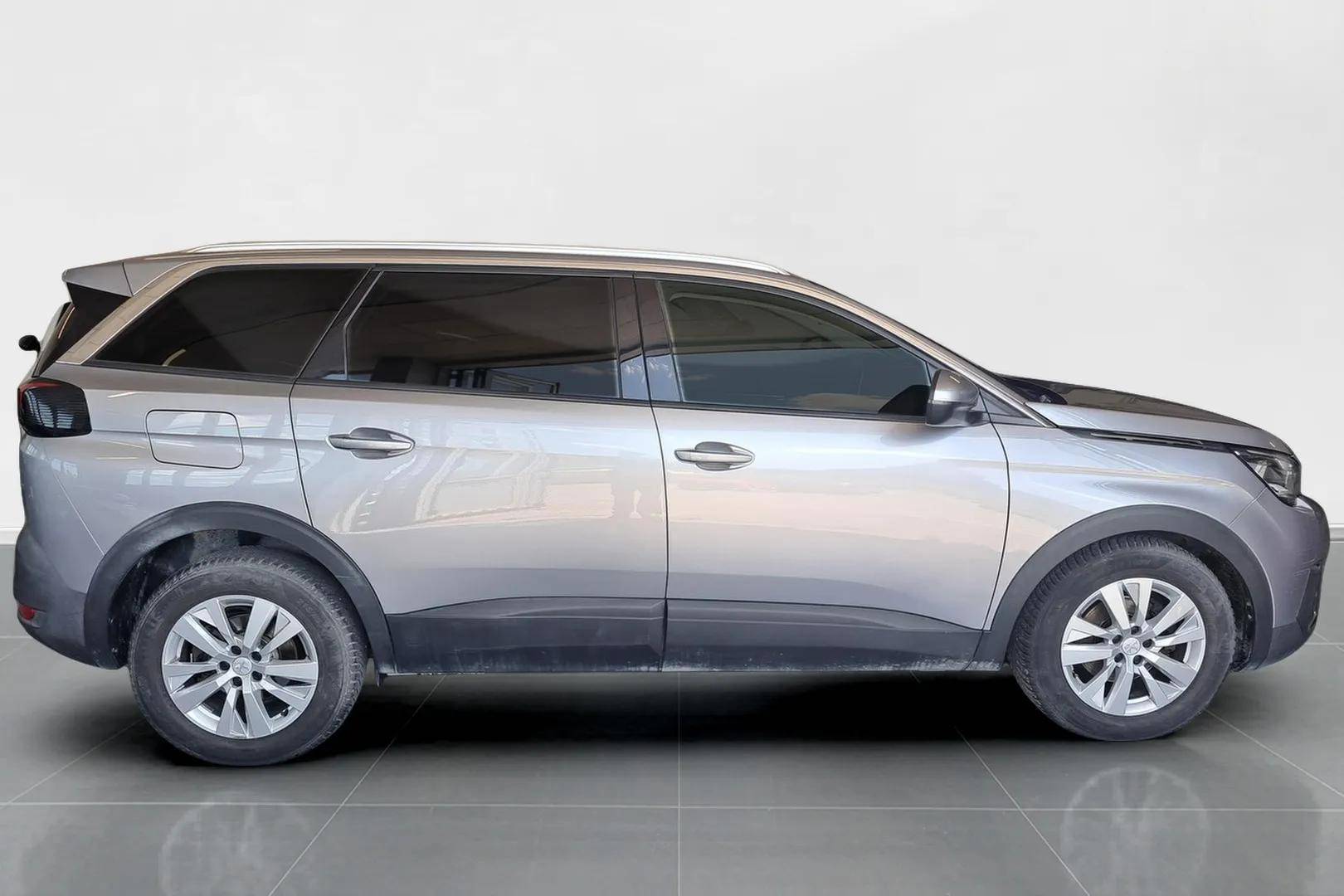 PEUGEOT 5008 - Foto 3