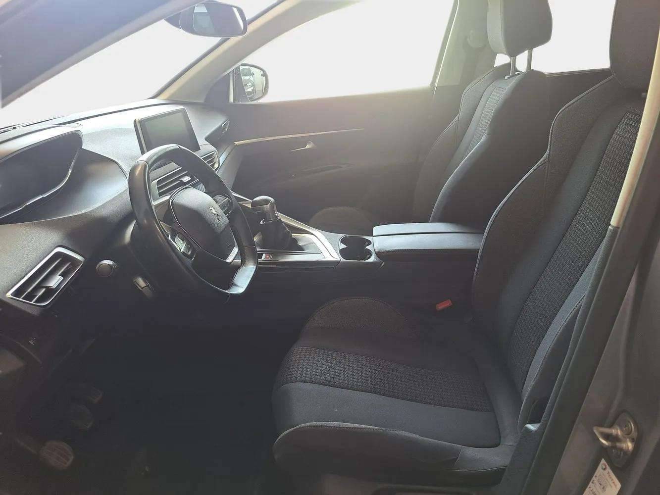 PEUGEOT 5008 - Foto 10