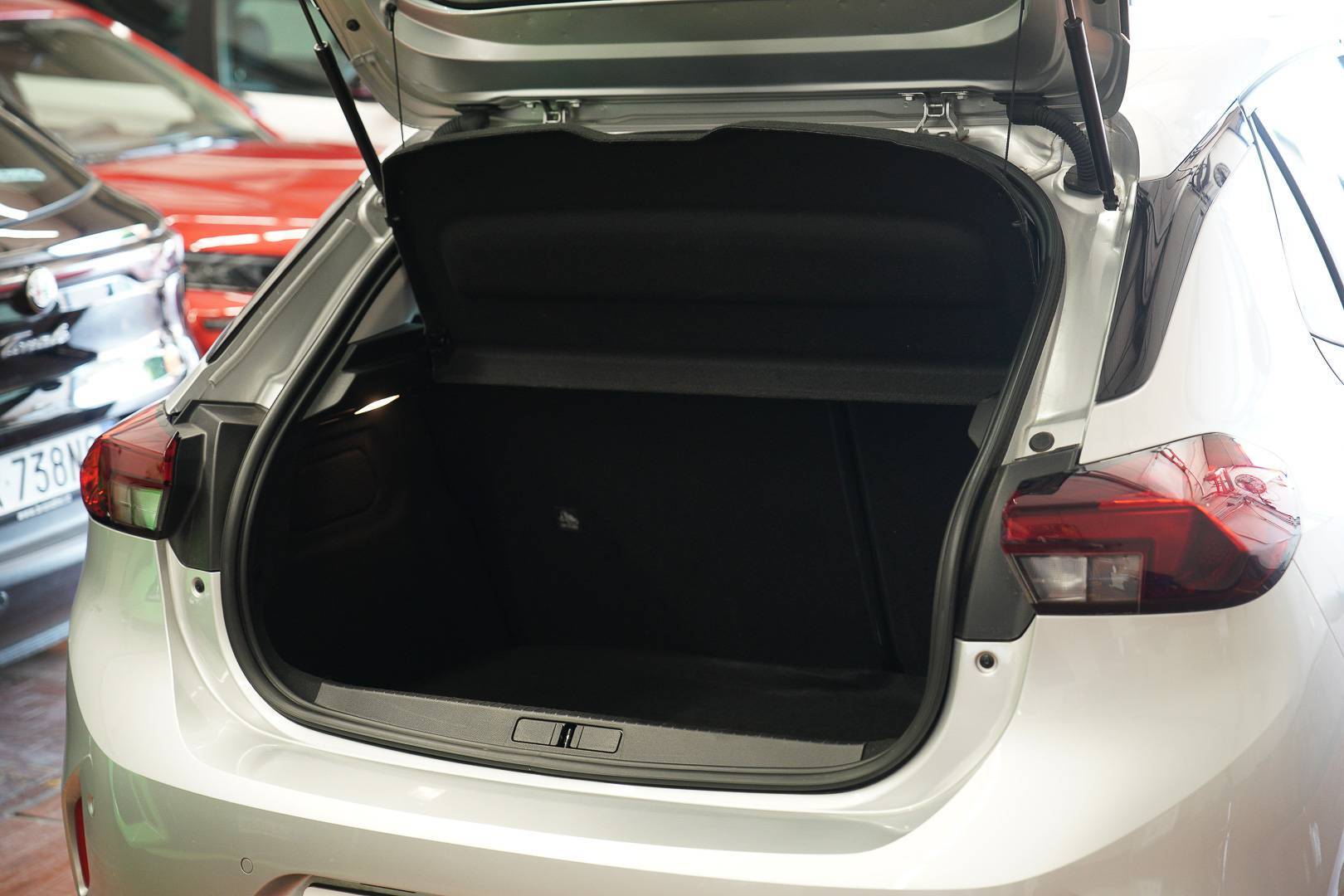 OPEL Corsa - Foto 8