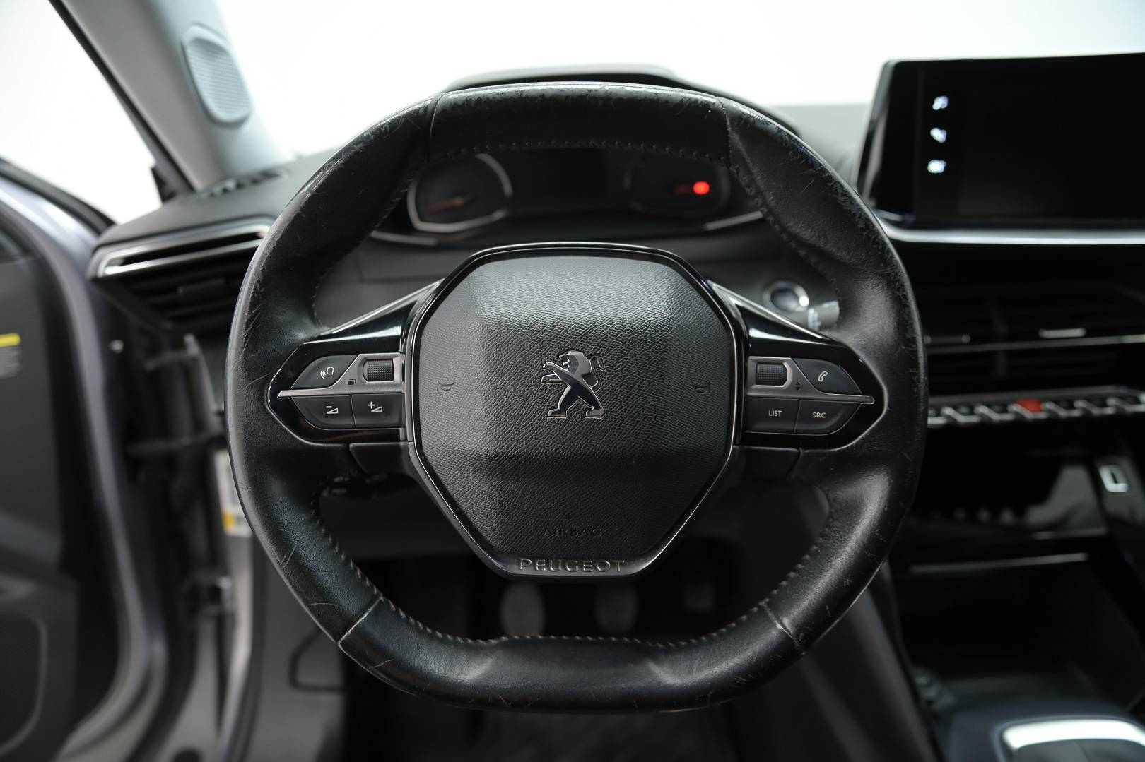 PEUGEOT 2008 - Foto 17