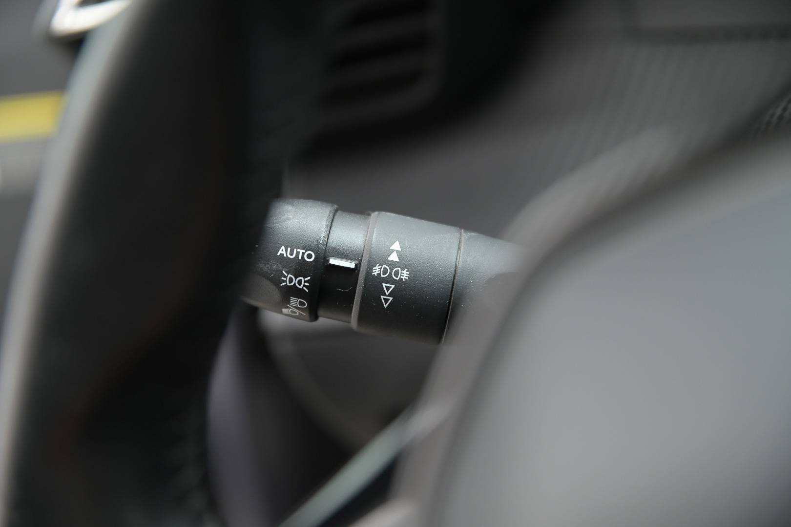 PEUGEOT 2008 - Foto 22