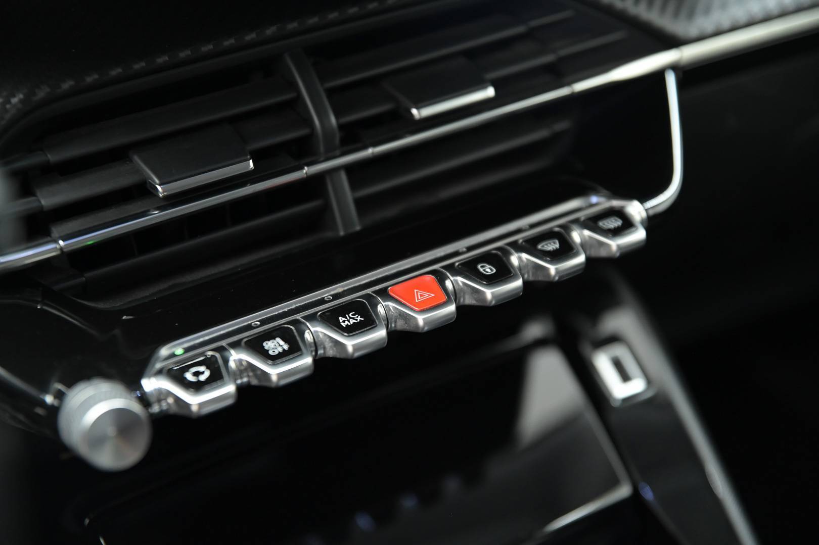 PEUGEOT 2008 - Foto 23
