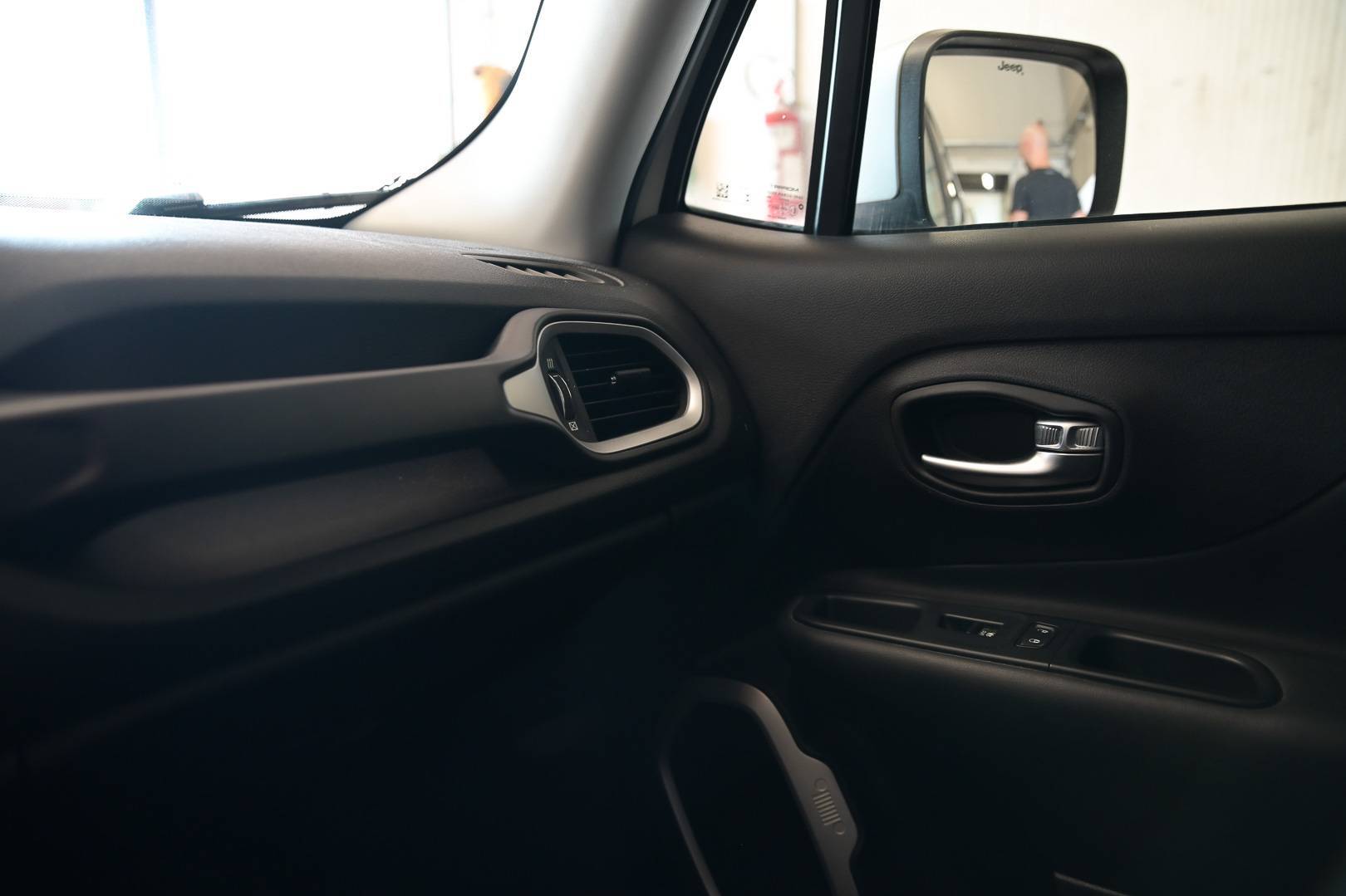 JEEP Renegade - Foto 14