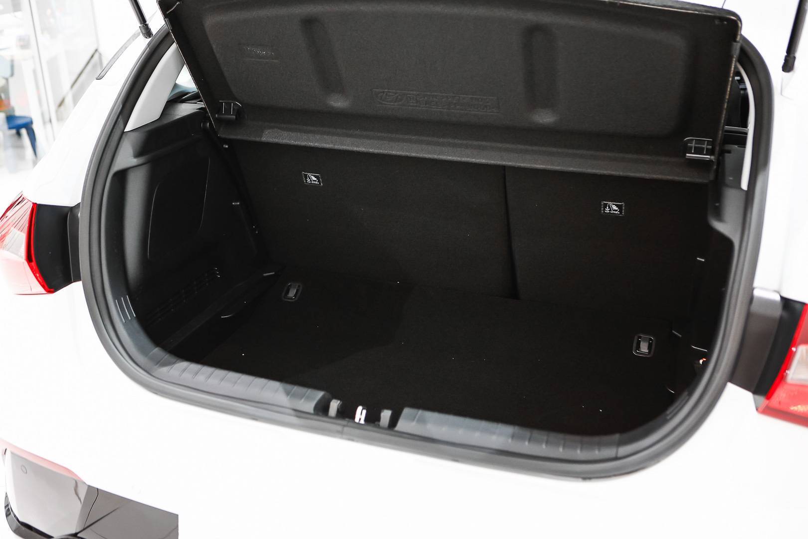 HYUNDAI I20 - Foto 9