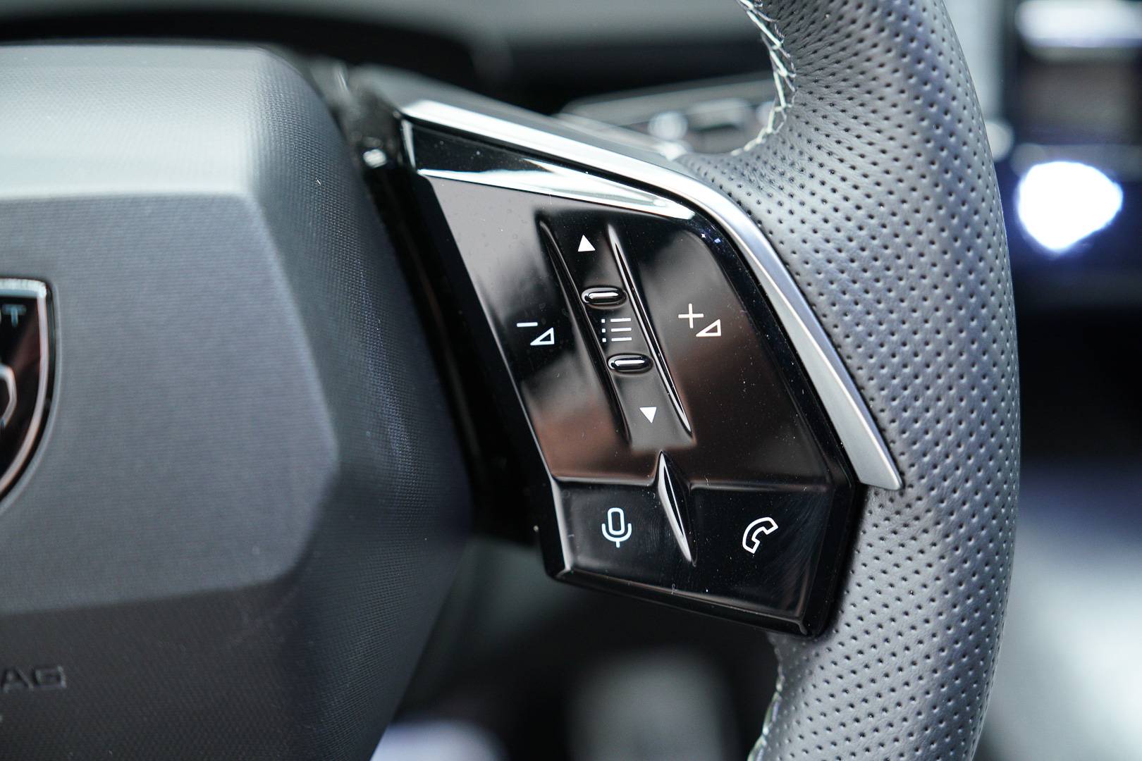 PEUGEOT 5008 - Foto 14