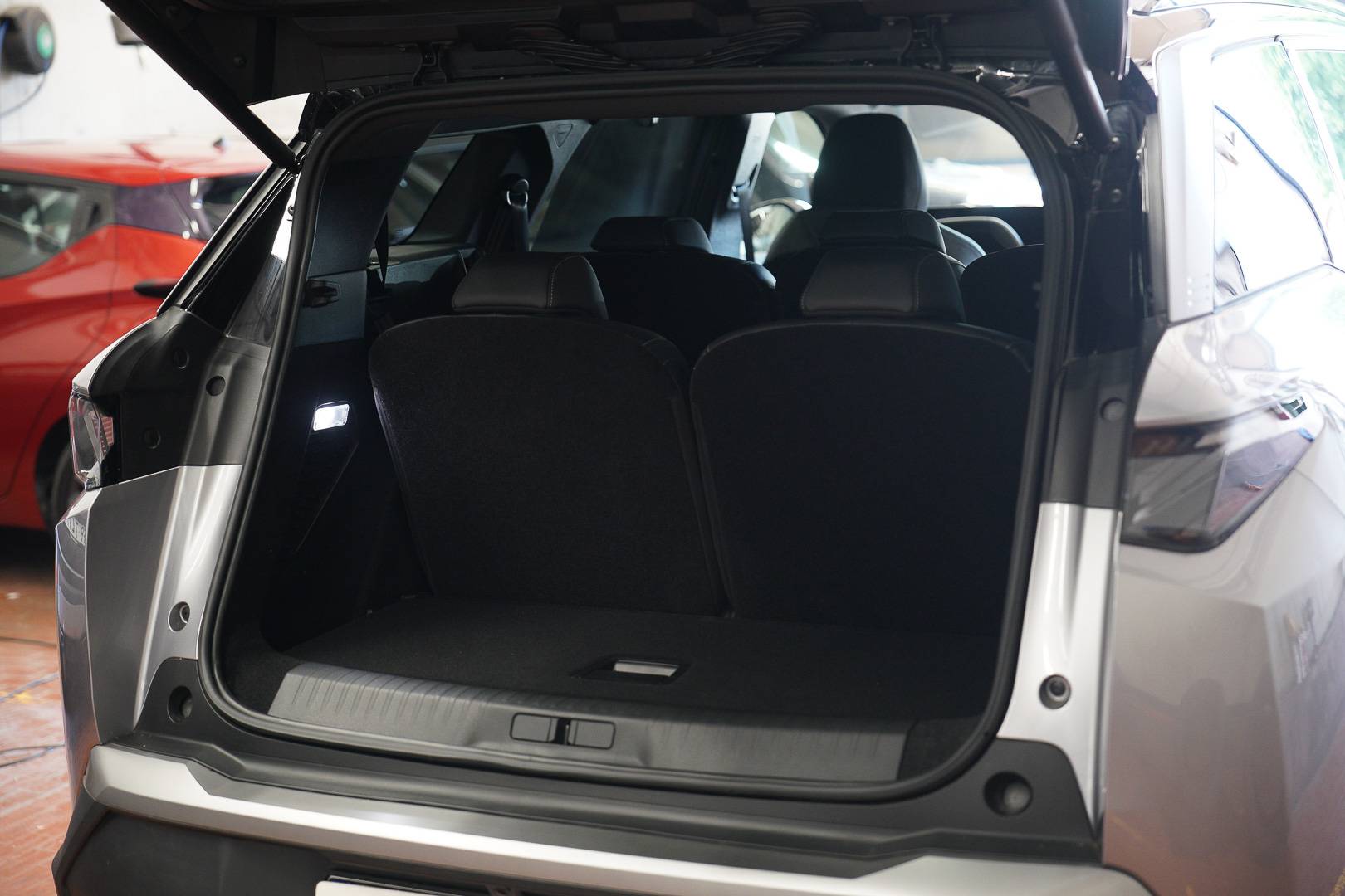 PEUGEOT 5008 - Foto 8