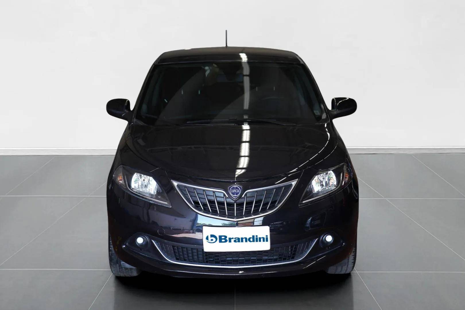 LANCIA Ypsilon - Foto 2