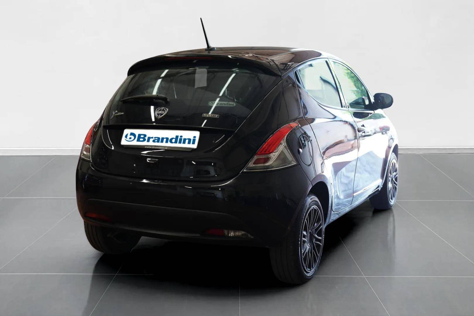 LANCIA Ypsilon - Foto 7