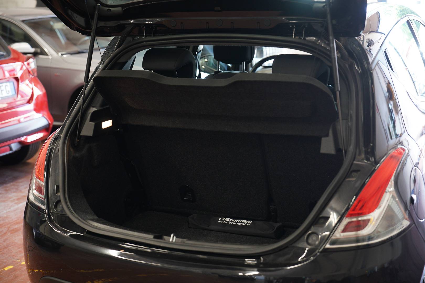 LANCIA Ypsilon - Foto 8