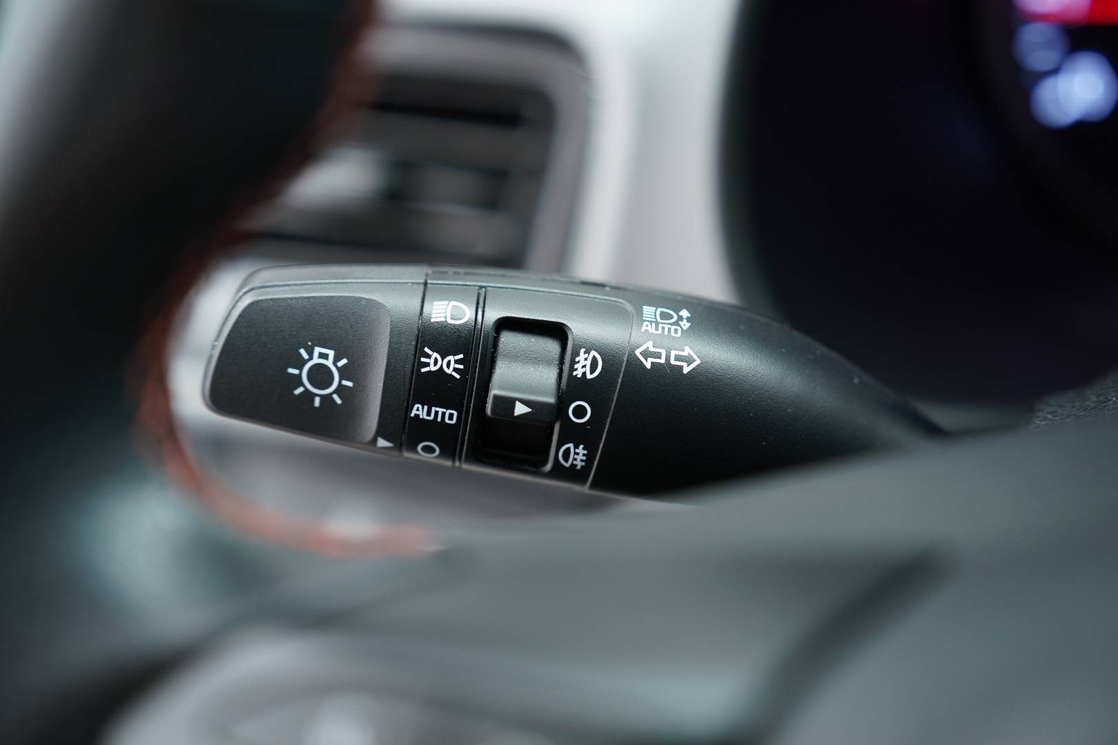 KIA Stonic - Foto 14