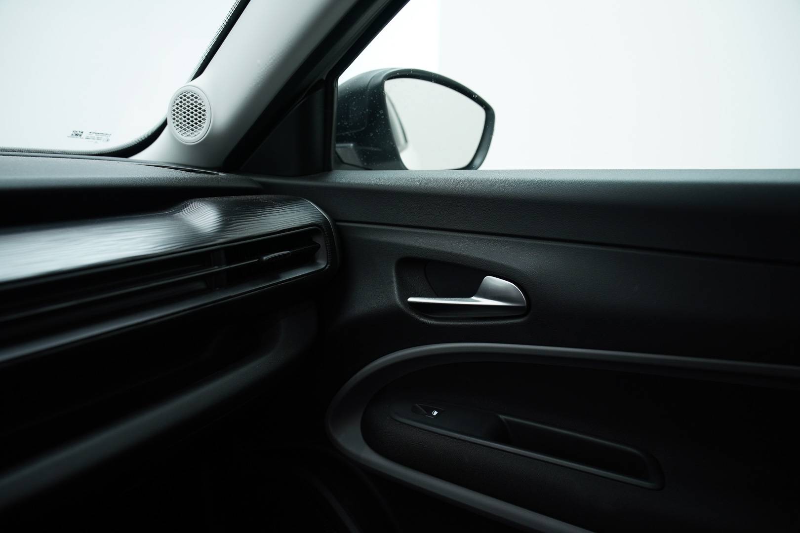 JEEP Avenger - Foto 21