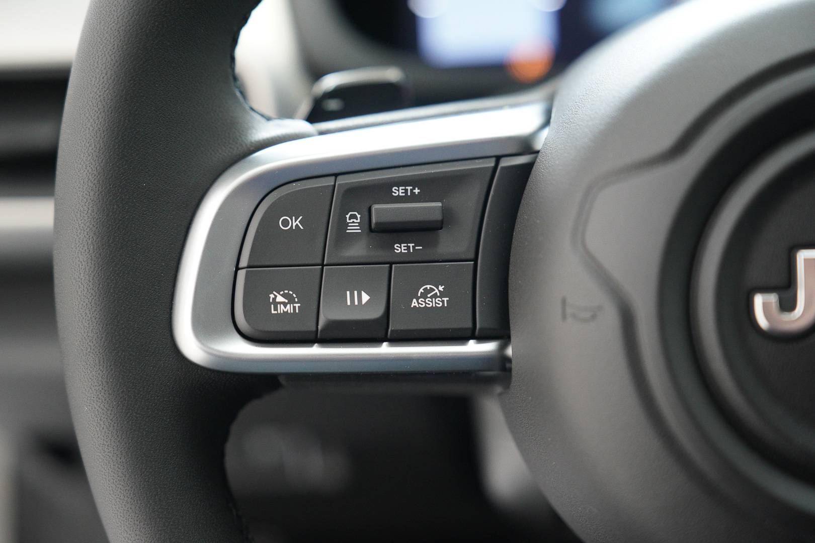 JEEP Avenger - Foto 11