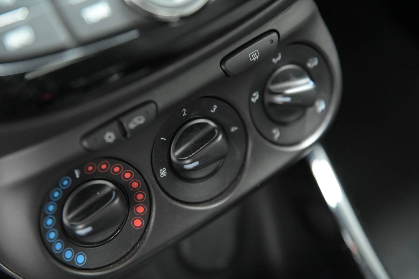 OPEL Adam - Foto 26