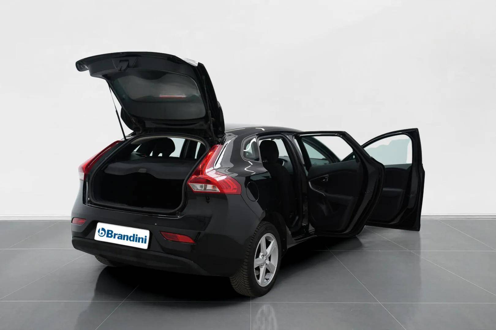 VOLVO V40 - Foto 9