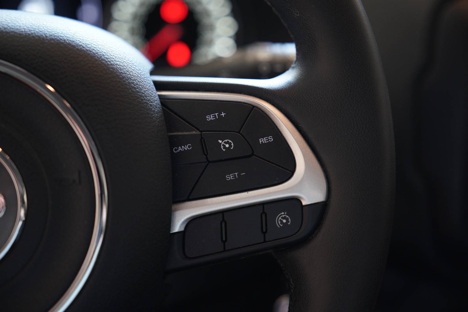 JEEP Renegade - Foto 13