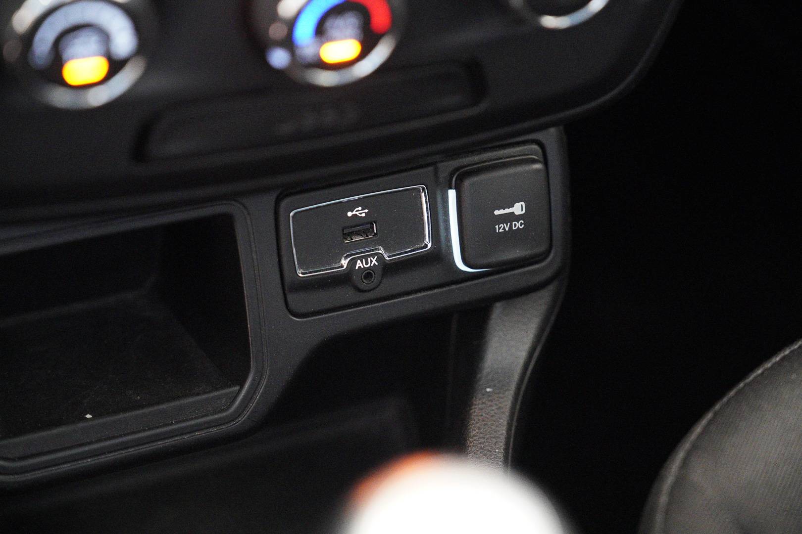 JEEP Renegade - Foto 18