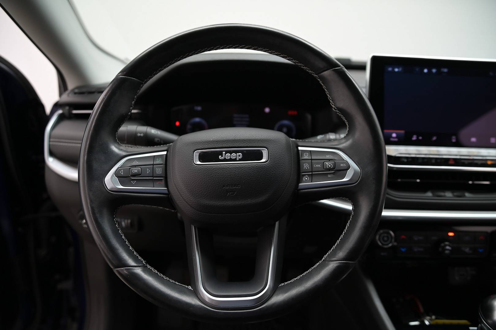 JEEP Compass - Foto 18