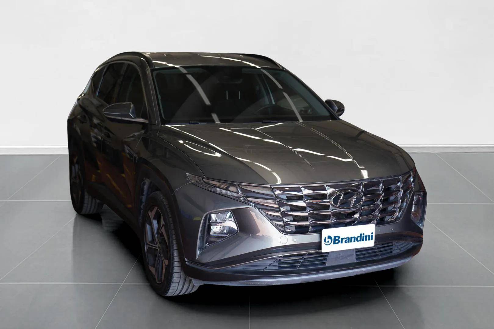 HYUNDAI Tucson - Foto 3