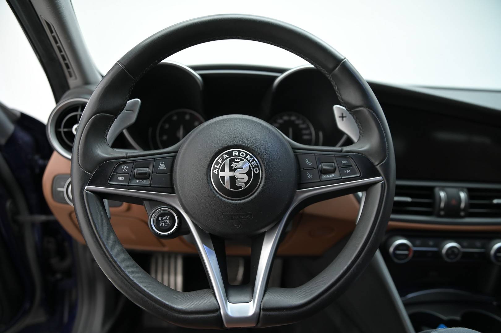 ALFA ROMEO GIULIA - Foto 15