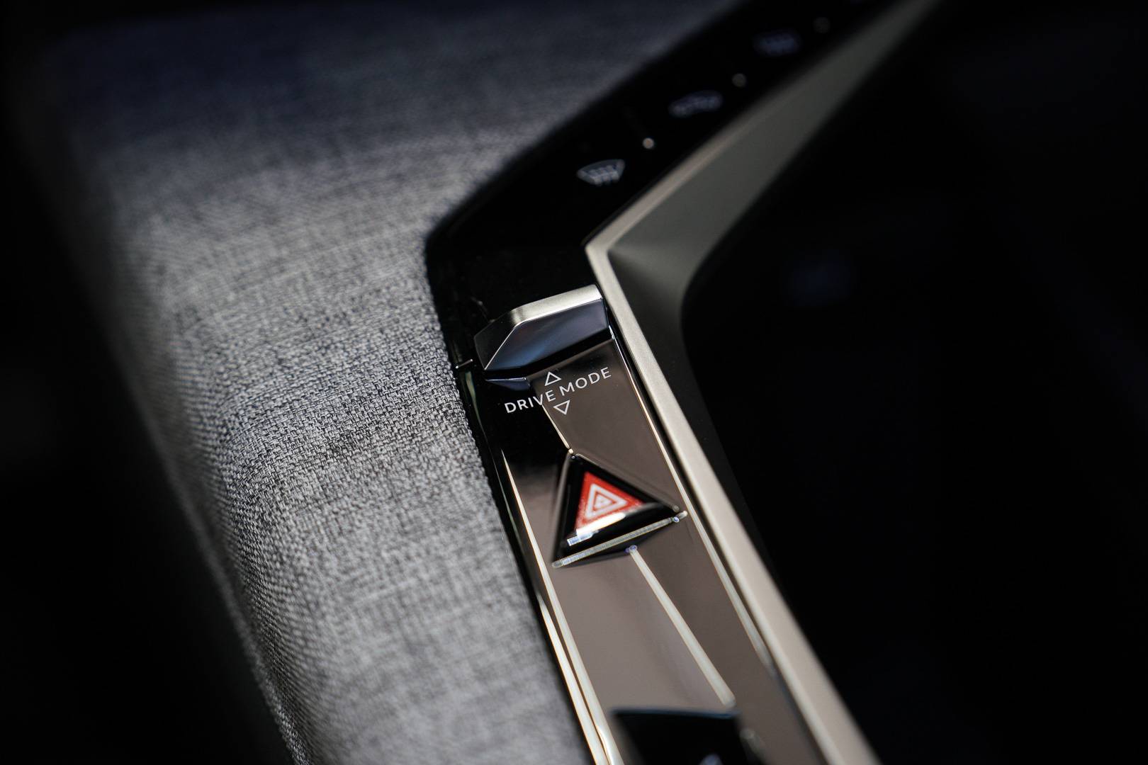 PEUGEOT 3008 - Foto 18