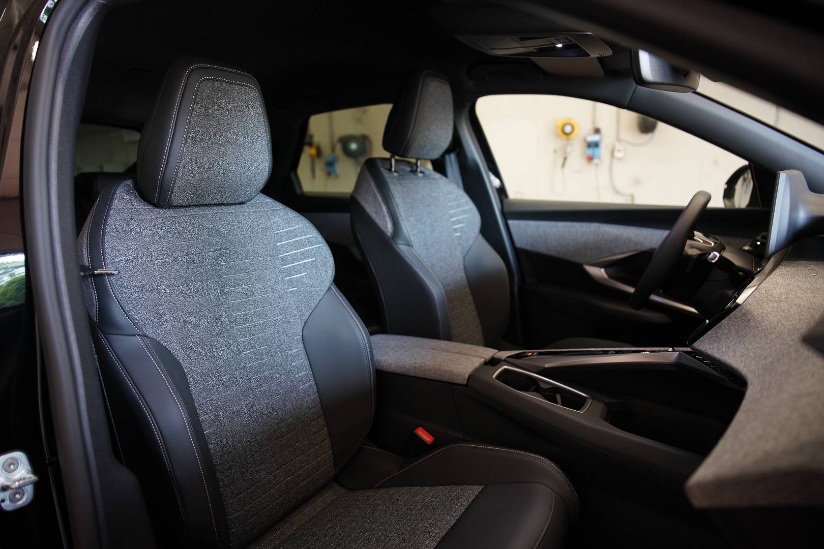 PEUGEOT 3008 - Foto 21