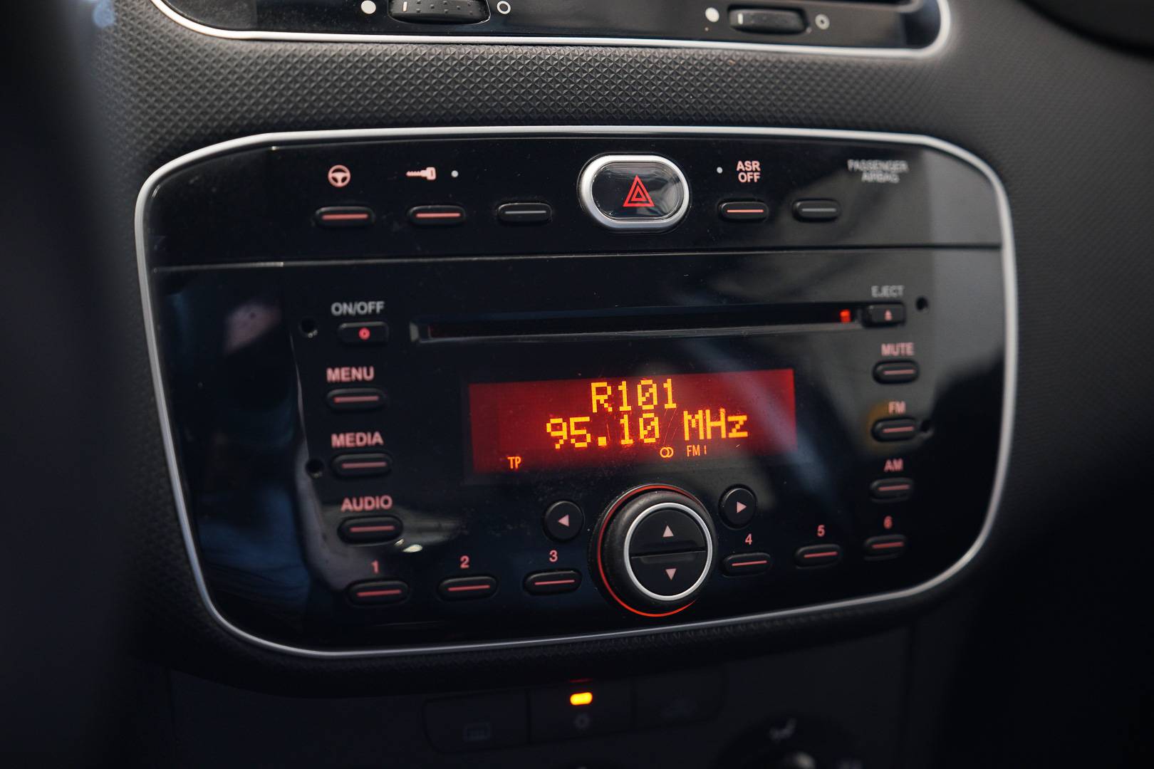 FIAT Punto - Foto 13
