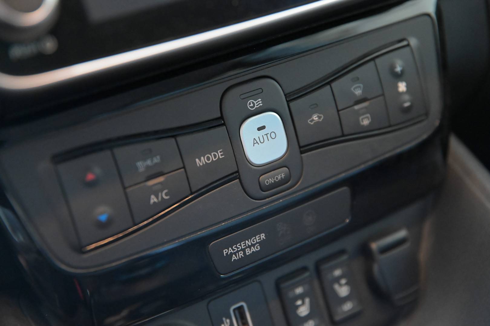 Auto Venduta - NISSAN Leaf Leaf Acenta 3.6 40kWh 150cv usata in pronta consegna - Brandini