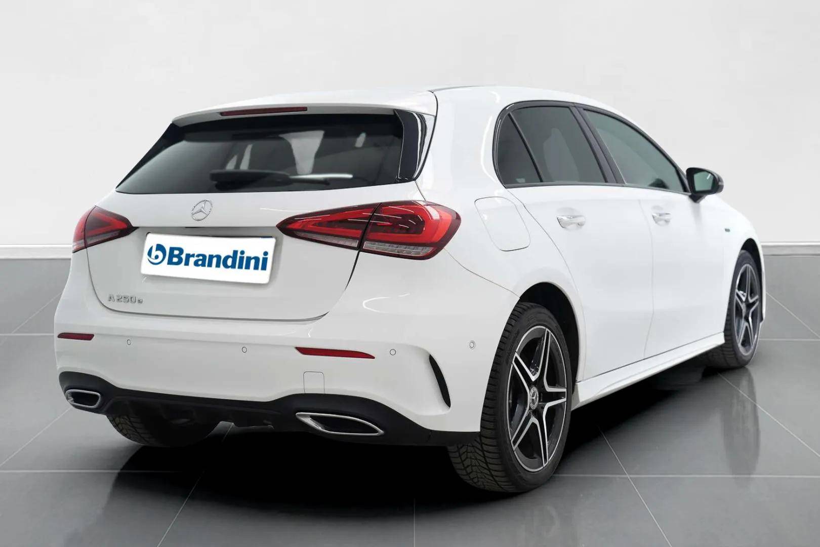 MERCEDES Classe A - Foto 8