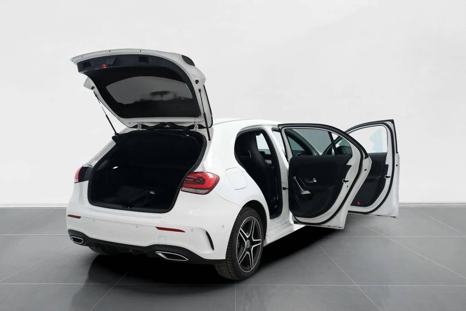 MERCEDES Classe A - Foto 9