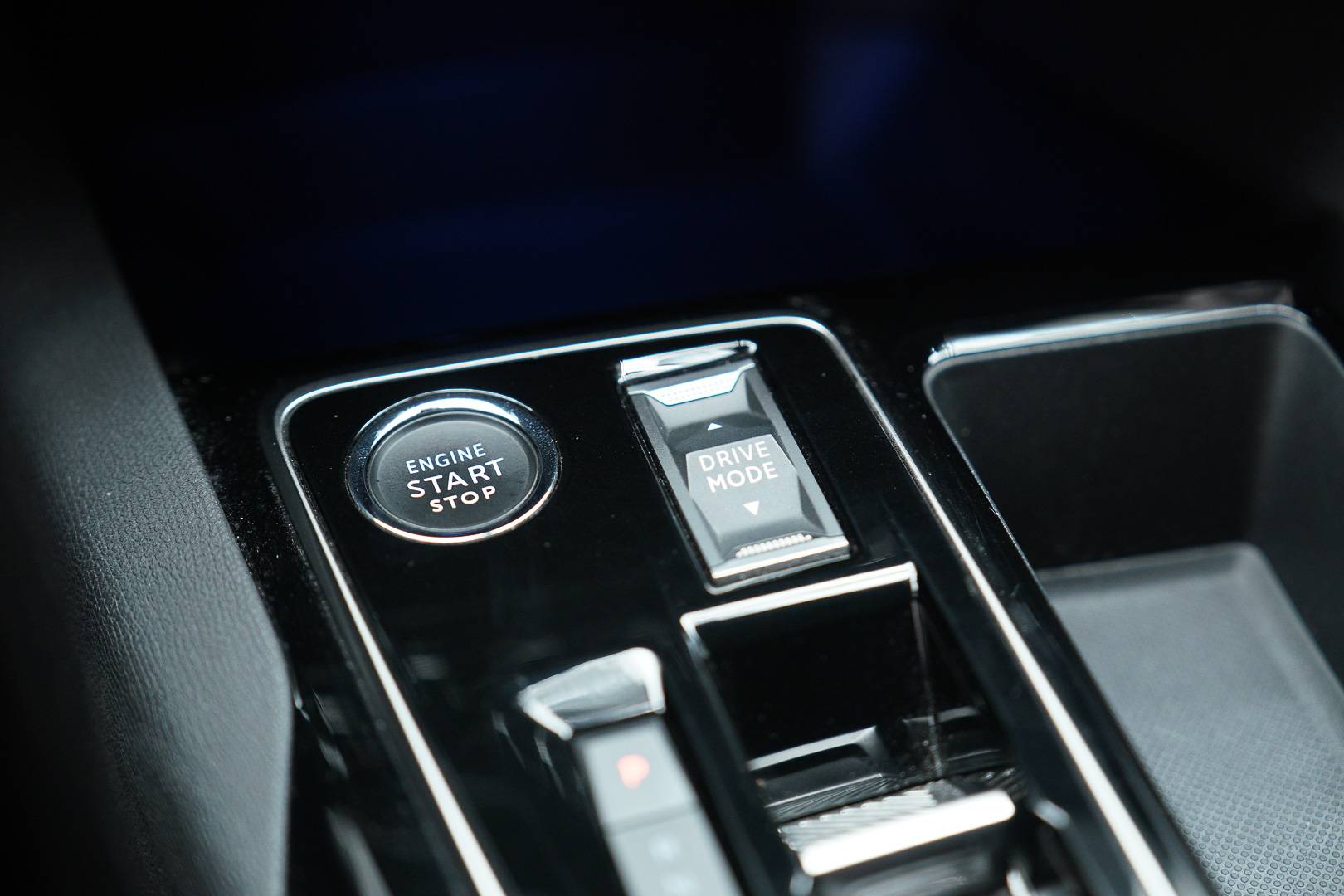 PEUGEOT 3008 - Foto 18