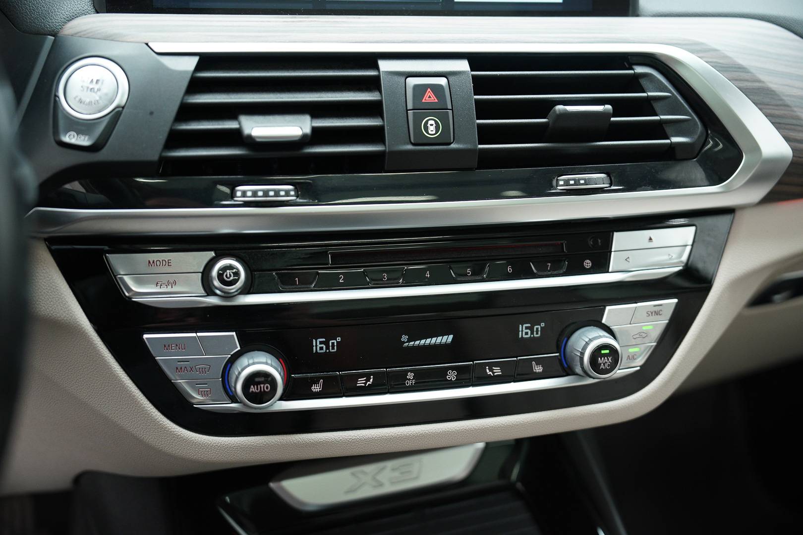 BMW X3 - Foto 18
