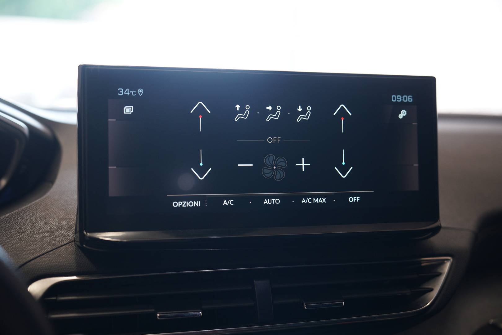 PEUGEOT 5008 - Foto 16