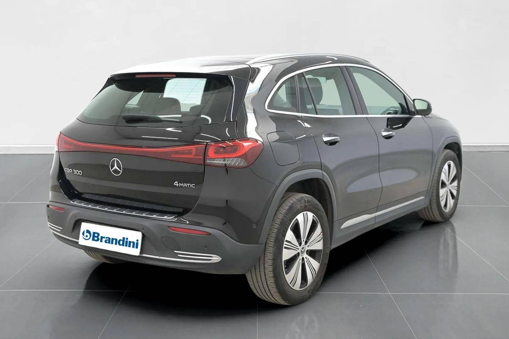 MERCEDES EQA - Foto 4