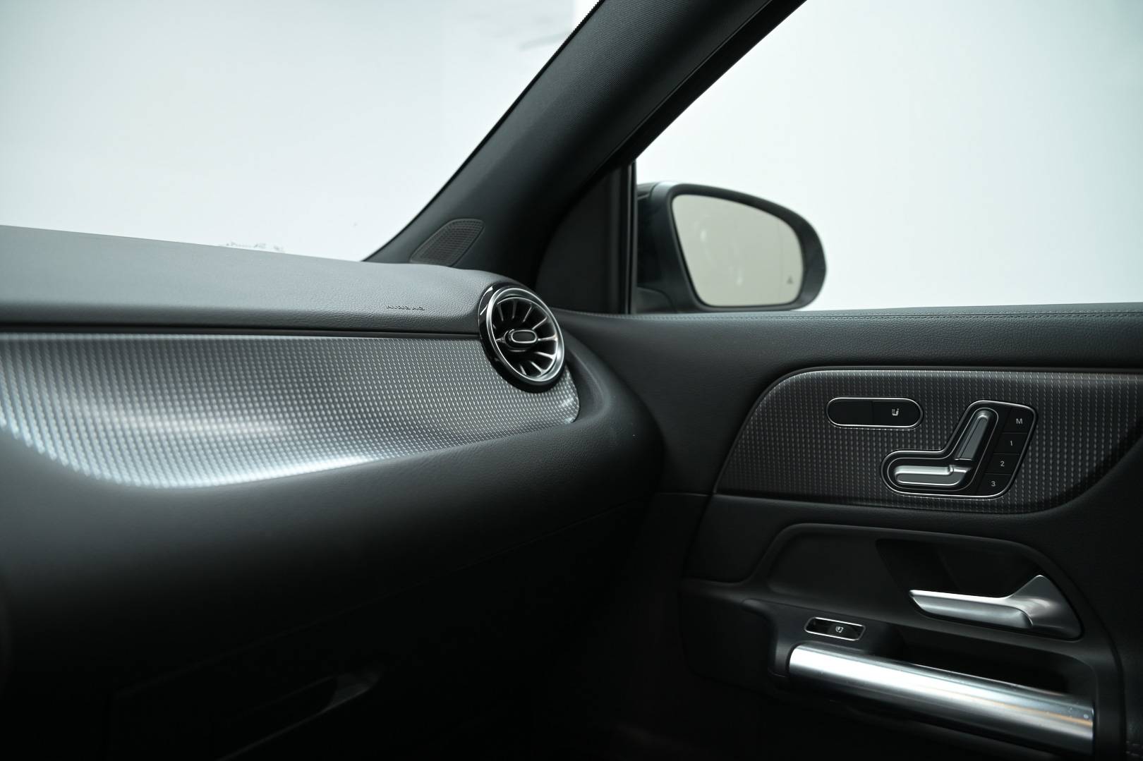 MERCEDES EQA - Foto 18
