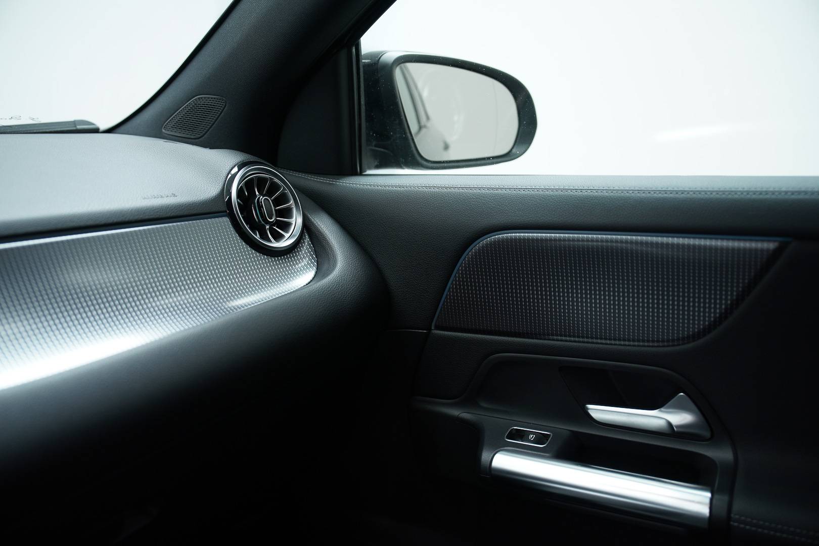 MERCEDES GLA - Foto 20