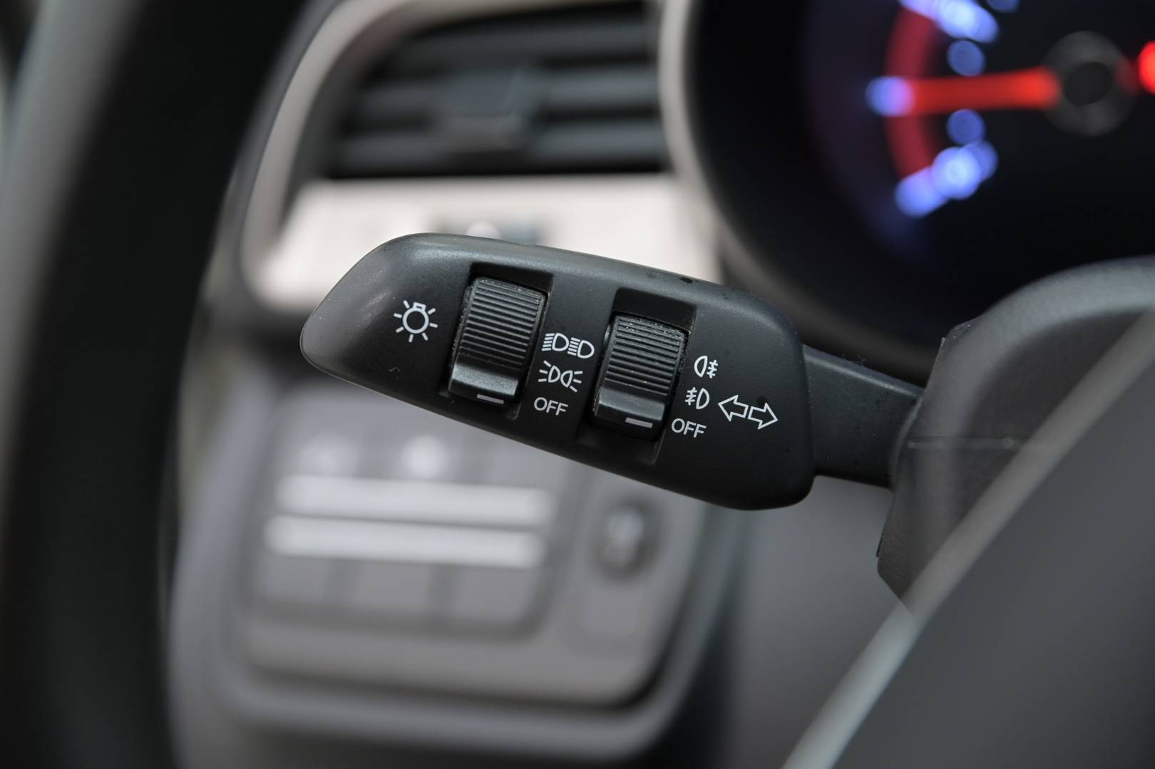 SSANGYONG Tivoli - Foto 23