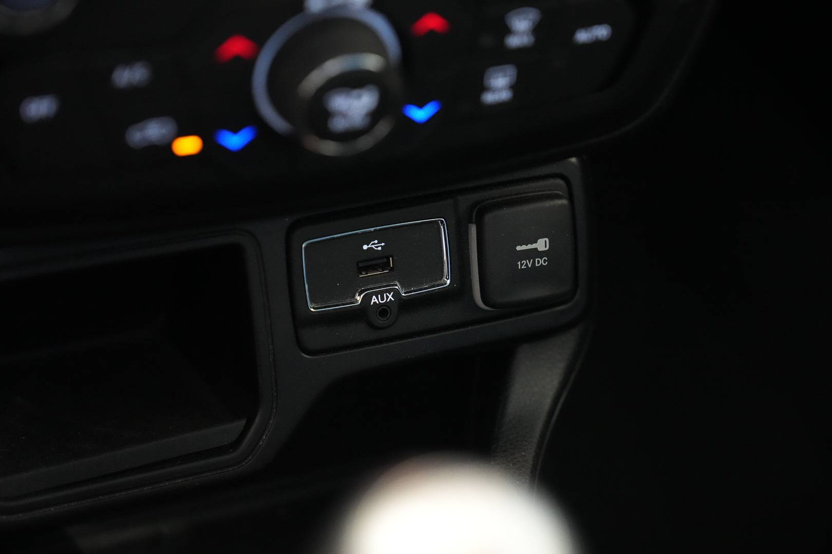 JEEP Renegade - Foto 17