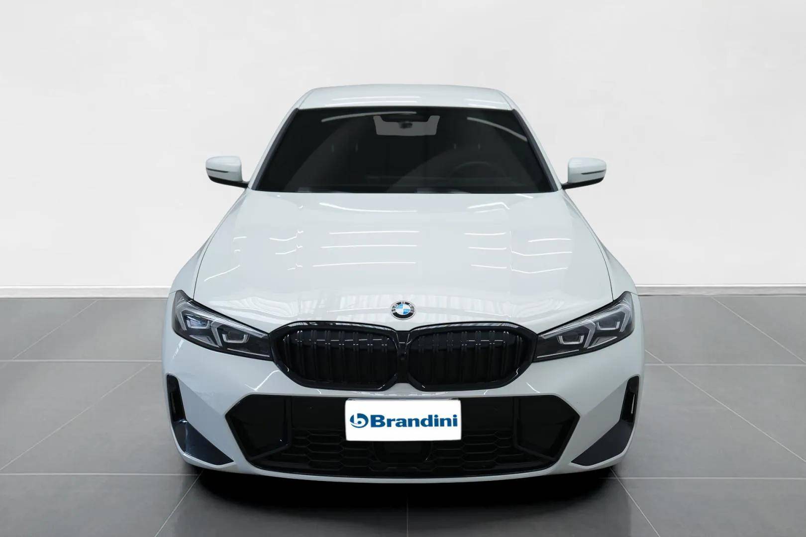 BMW Serie 3 Berlina - Foto 2