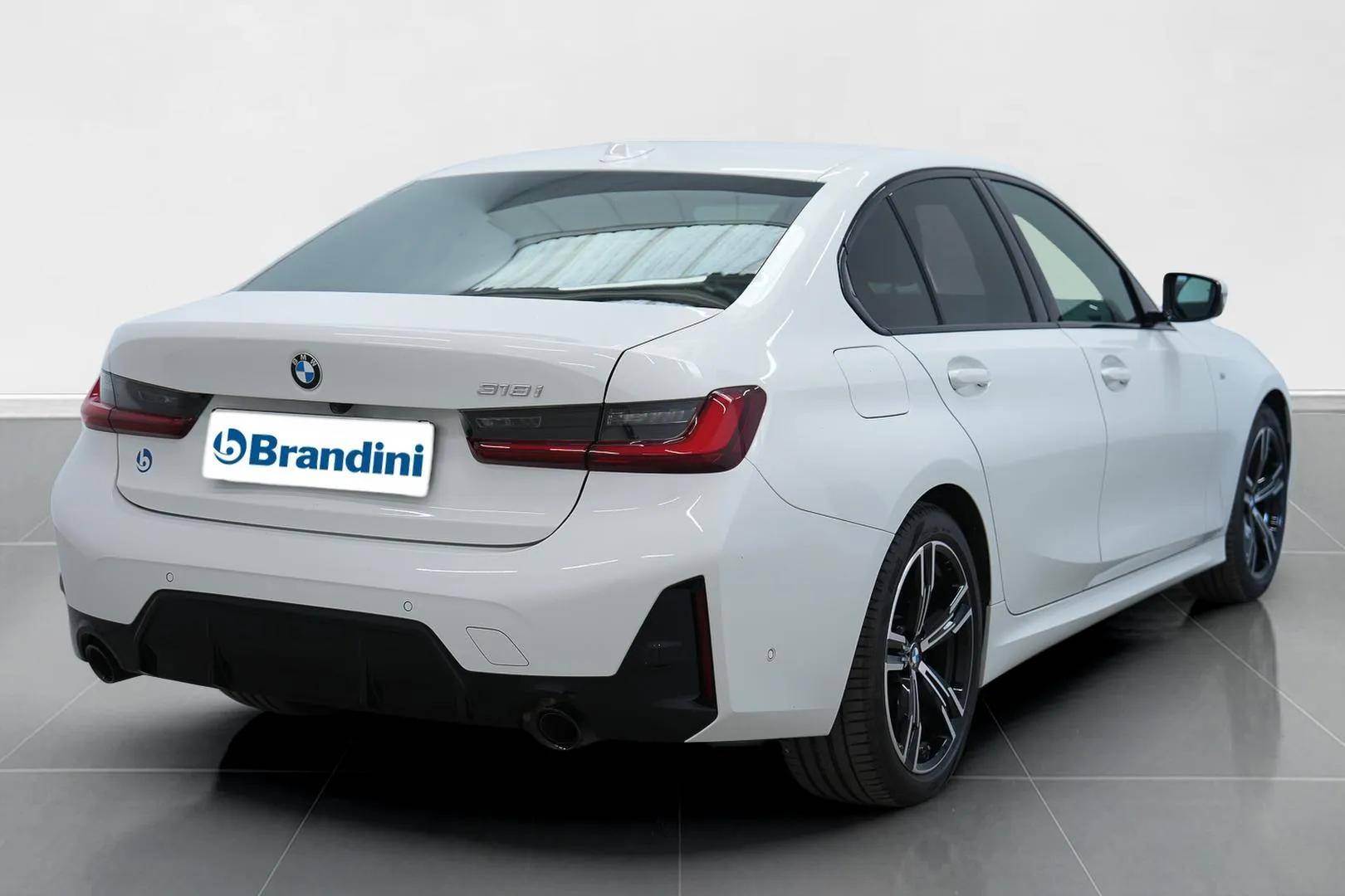 BMW Serie 3 Berlina - Foto 8