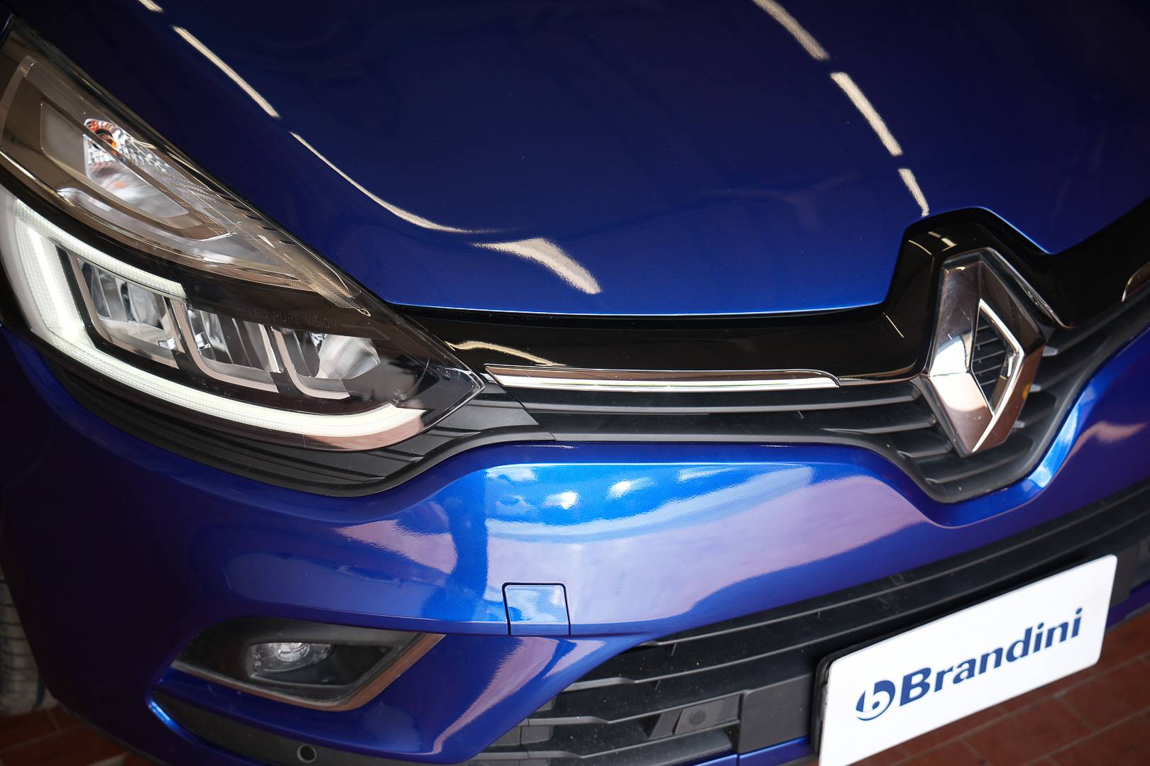 Auto Venduta - RENAULT Clio Clio 1.5 dci Moschino Intens 90cv edc usata in pronta consegna - Brandini