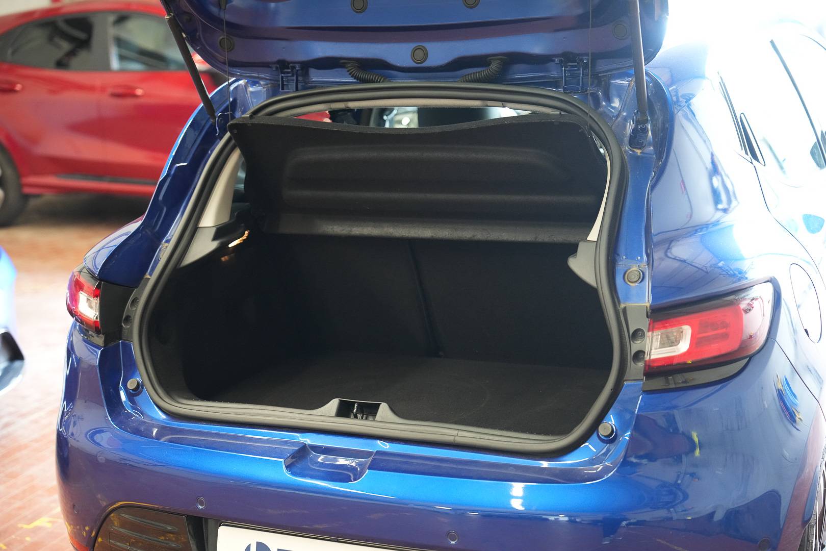 Auto Venduta - RENAULT Clio Clio 1.5 dci Moschino Intens 90cv edc usata in pronta consegna - Brandini