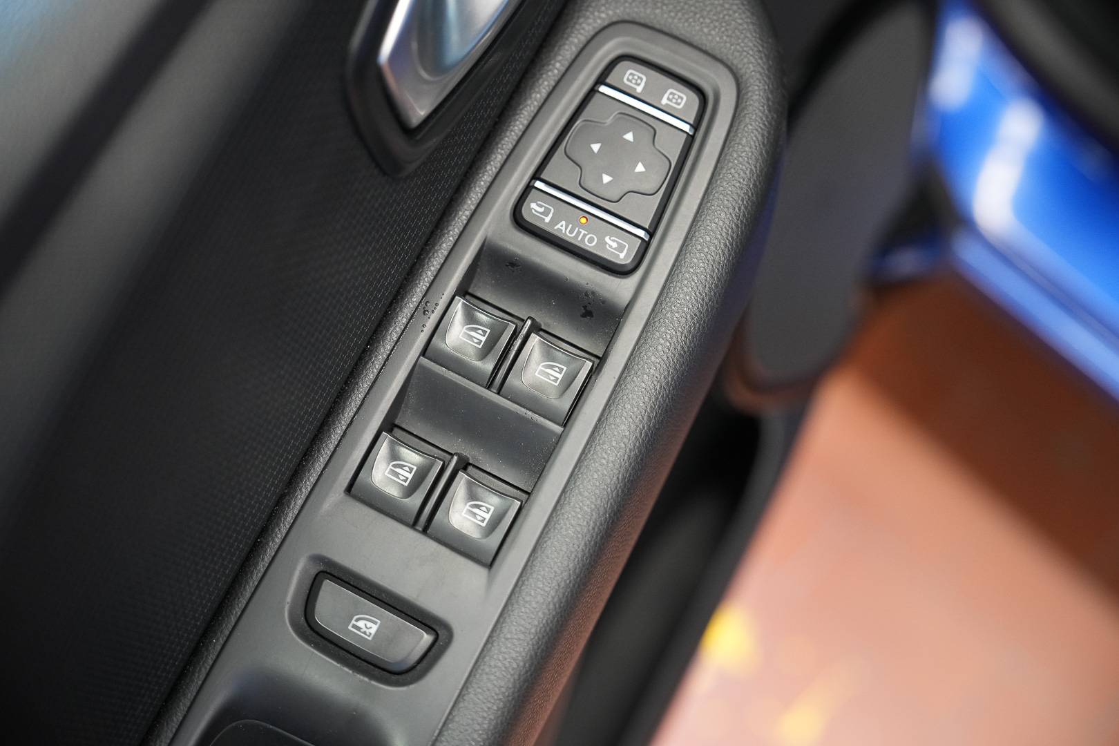 Auto Venduta - RENAULT Clio Clio 1.5 dci Moschino Intens 90cv edc usata in pronta consegna - Brandini