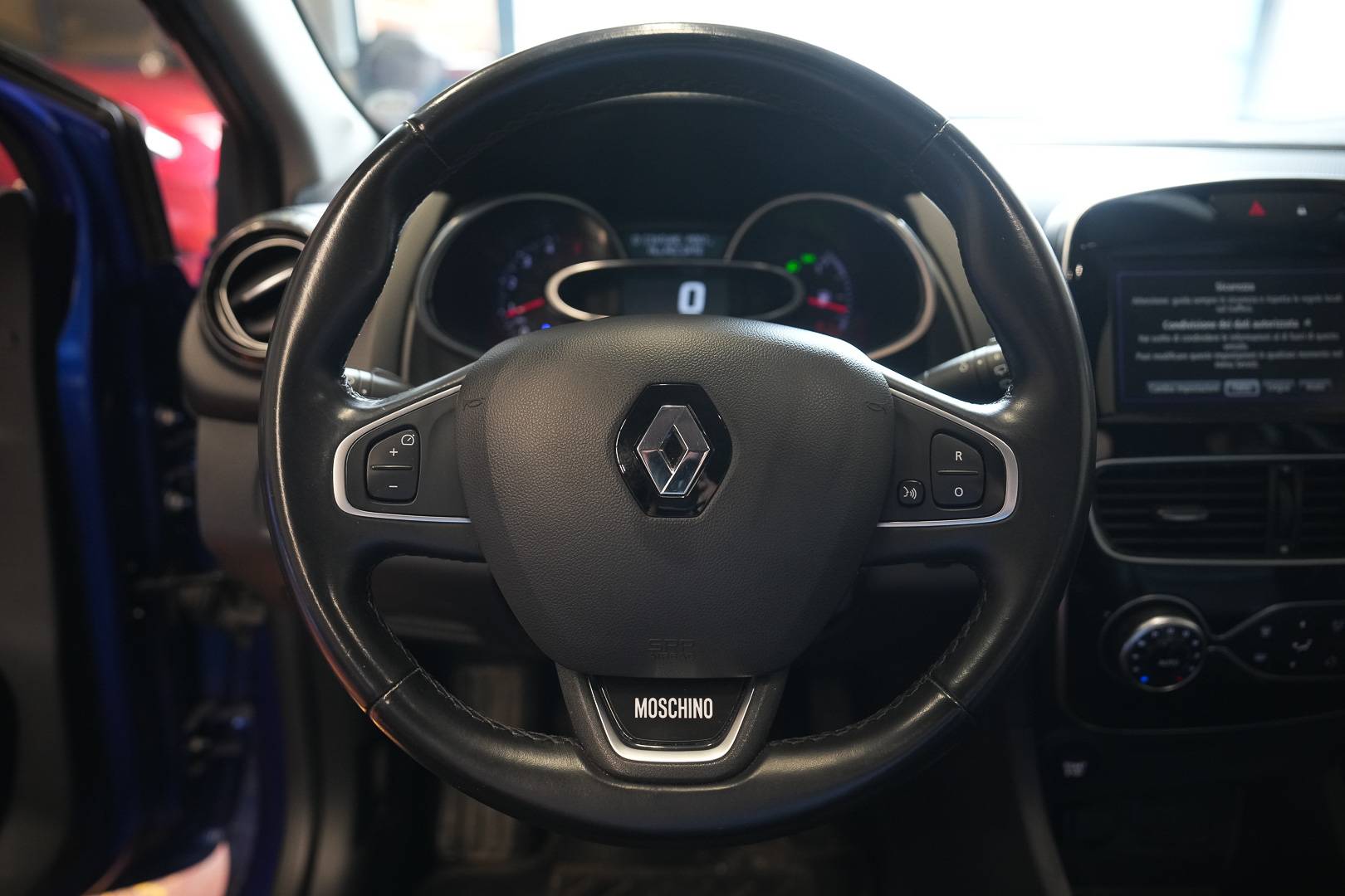 Auto Venduta - RENAULT Clio Clio 1.5 dci Moschino Intens 90cv edc usata in pronta consegna - Brandini