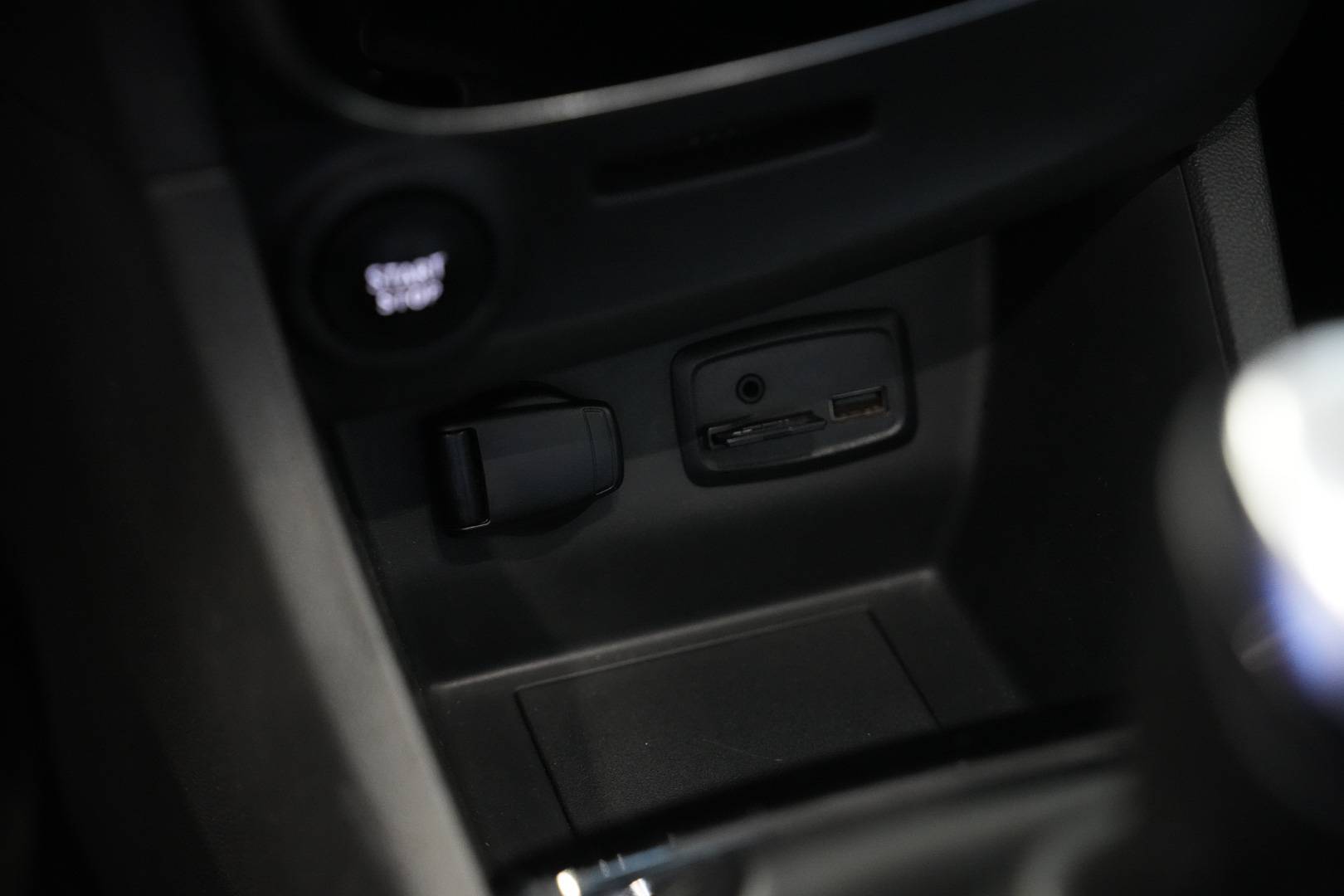 Auto Venduta - RENAULT Clio Clio 1.5 dci Moschino Intens 90cv edc usata in pronta consegna - Brandini